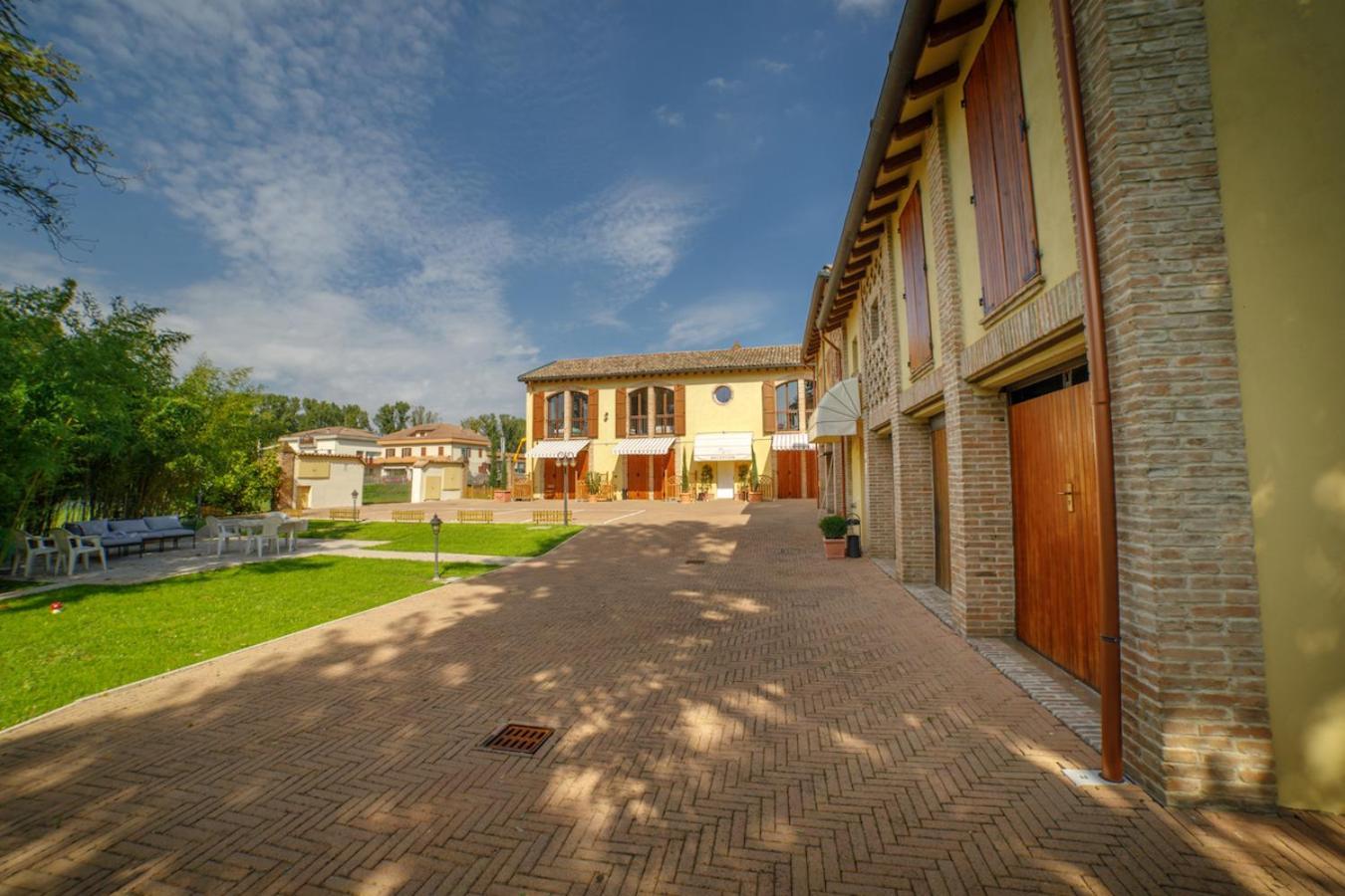 La Corte del Mulino Fontanellato Esterno foto