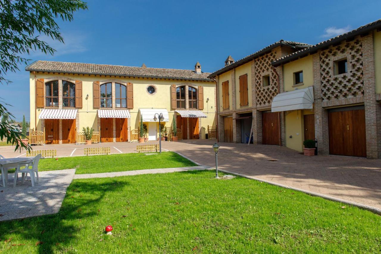 La Corte del Mulino Fontanellato Esterno foto